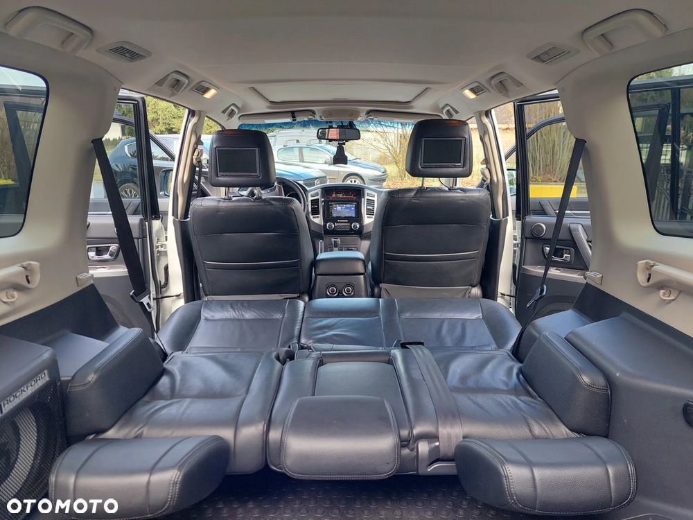 Mitsubishi Pajero 3.2 DID Instyle - 12