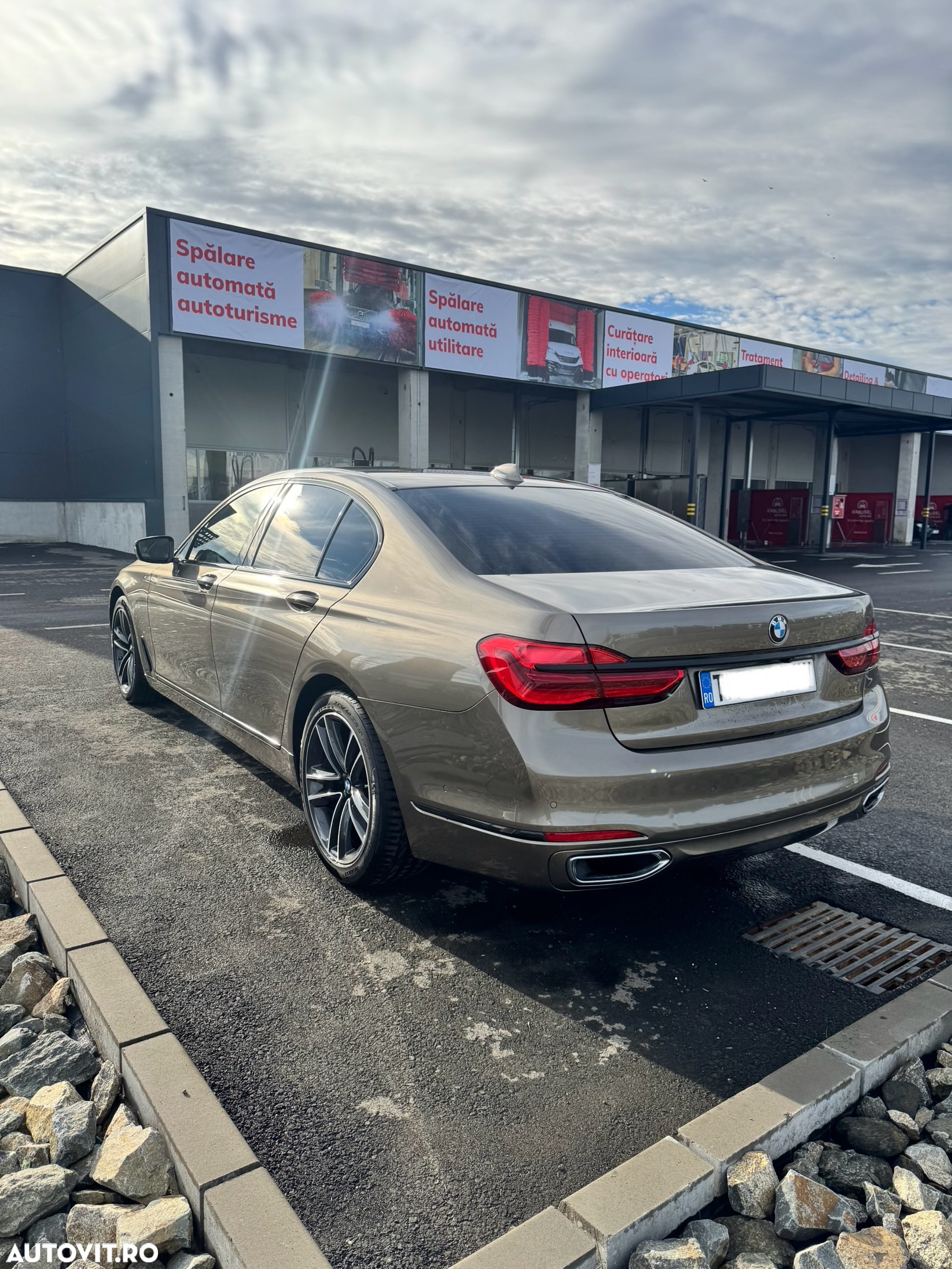 BMW Seria 7 730d - 4