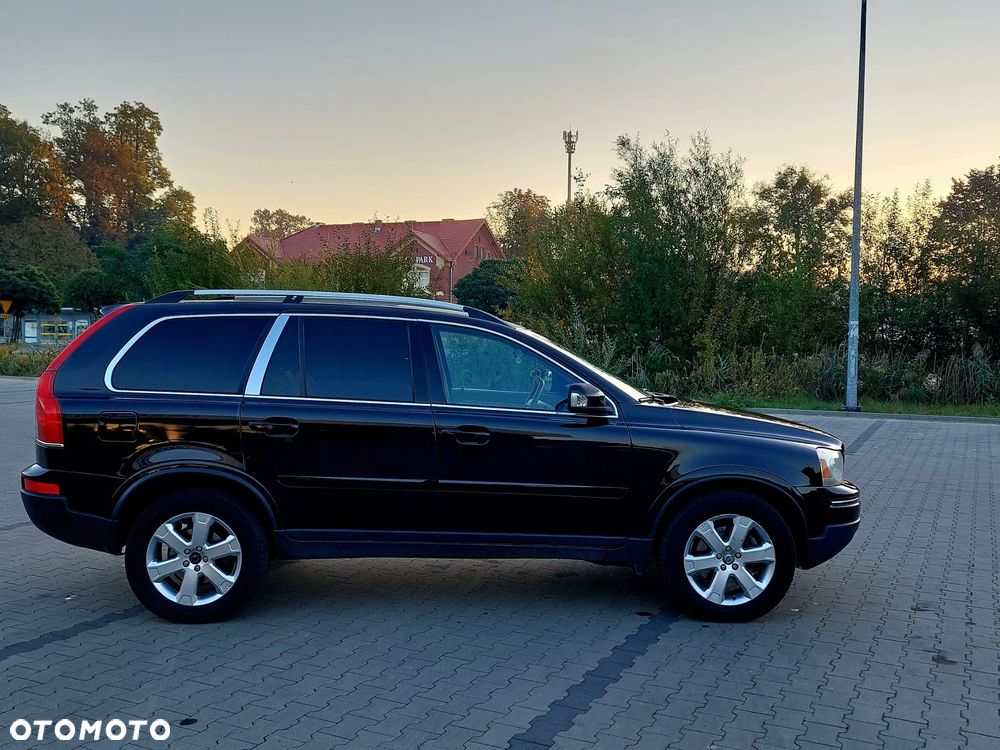 Volvo XC 90 D5 AWD Executive - 9