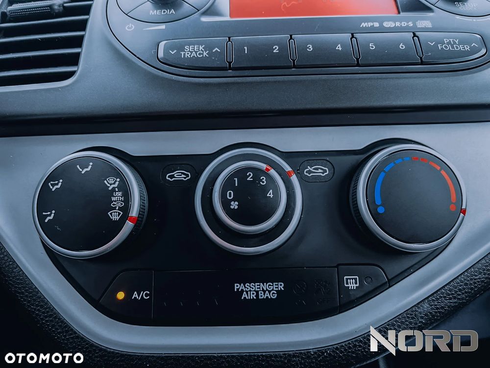 Kia Picanto 1.0 L - 22