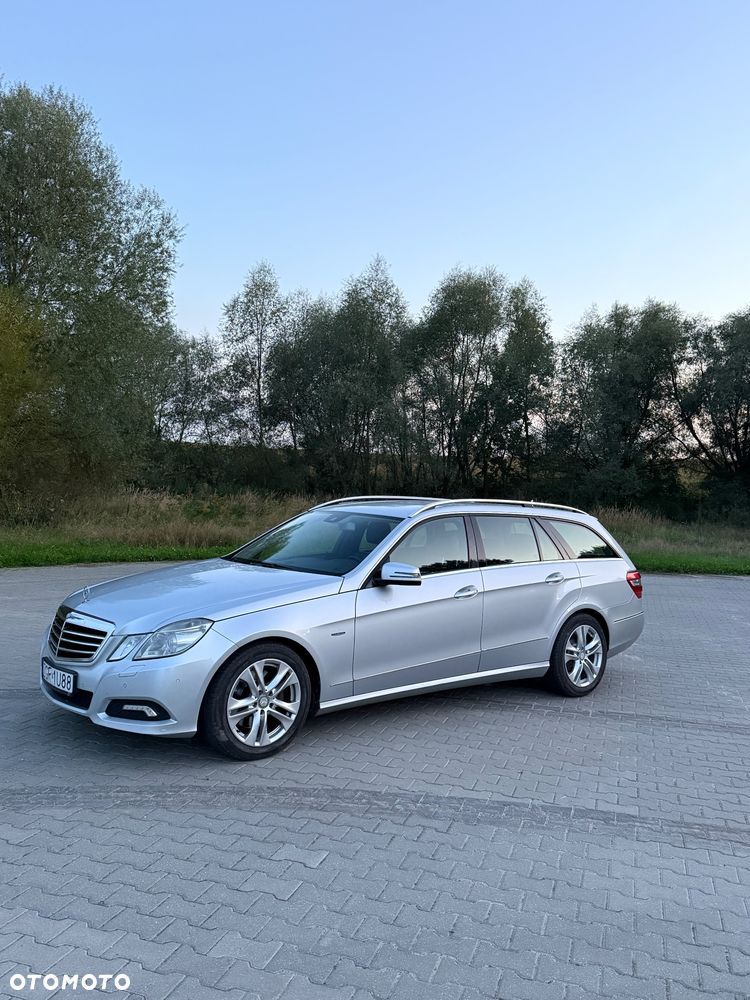 Mercedes-Benz Klasa E 350 CDI BlueEff Avantgarde - 5