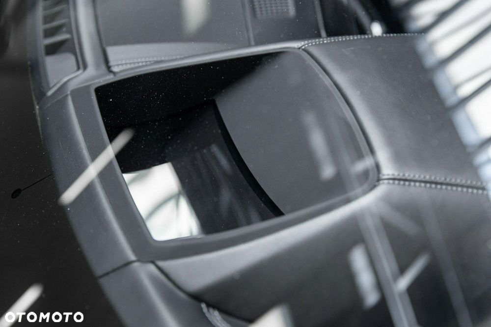 BMW M8 Standard - 13