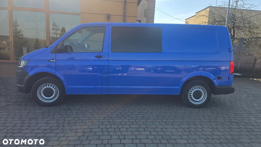 Volkswagen Transporter - 4