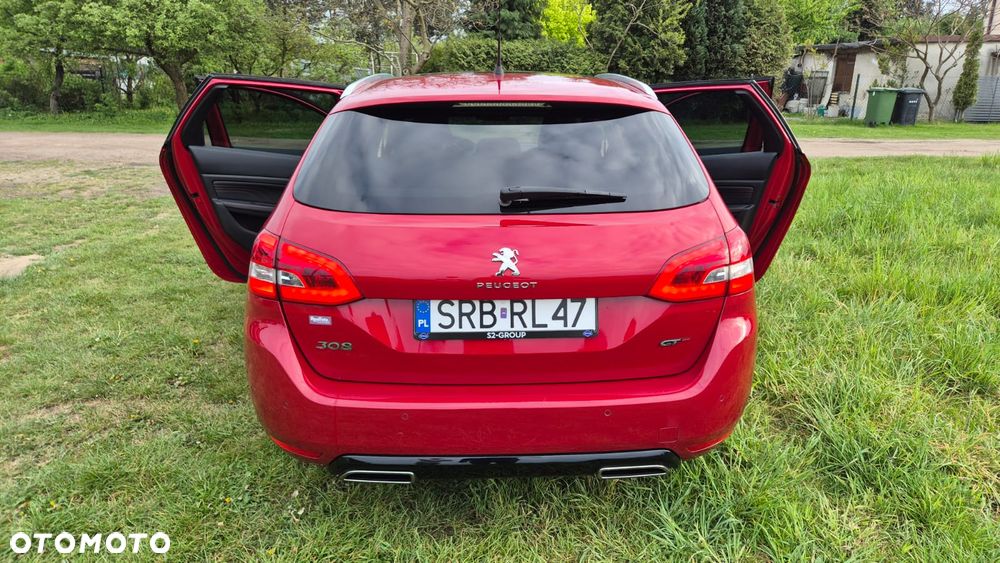 Peugeot 308 - 8