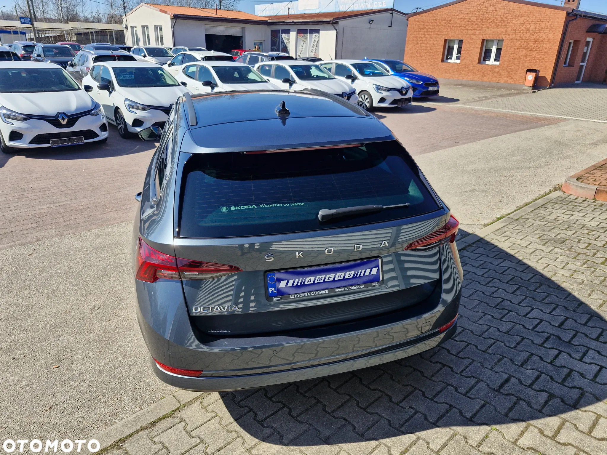 Skoda Octavia 2.0 TDI Ambition DSG - 5