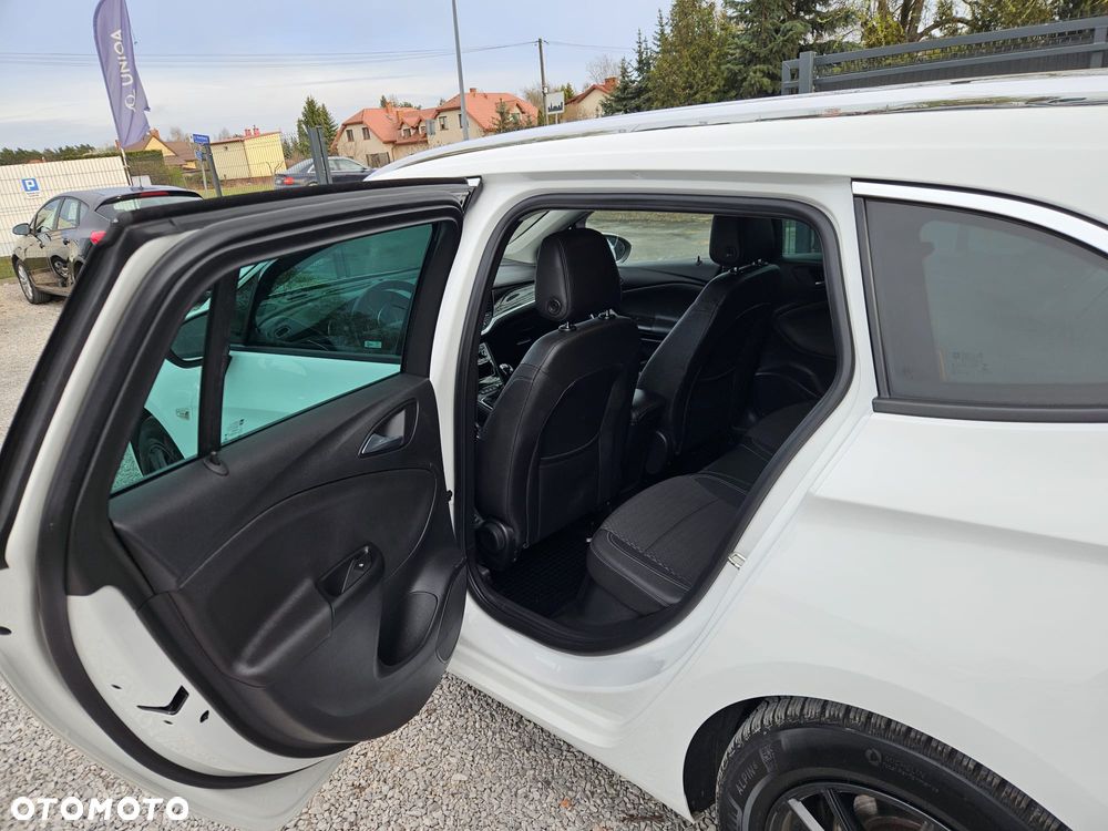 Opel Astra 1.4 Turbo Start/Stop Innovation - 37