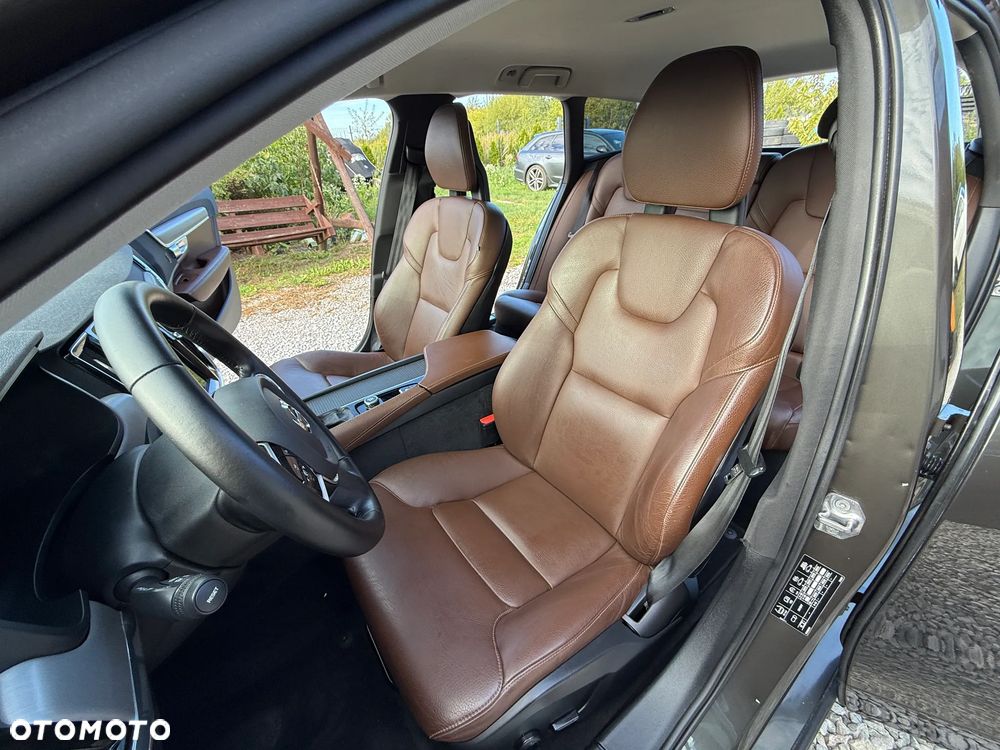 Volvo V90 D3 AWD Geartronic Inscription - 25