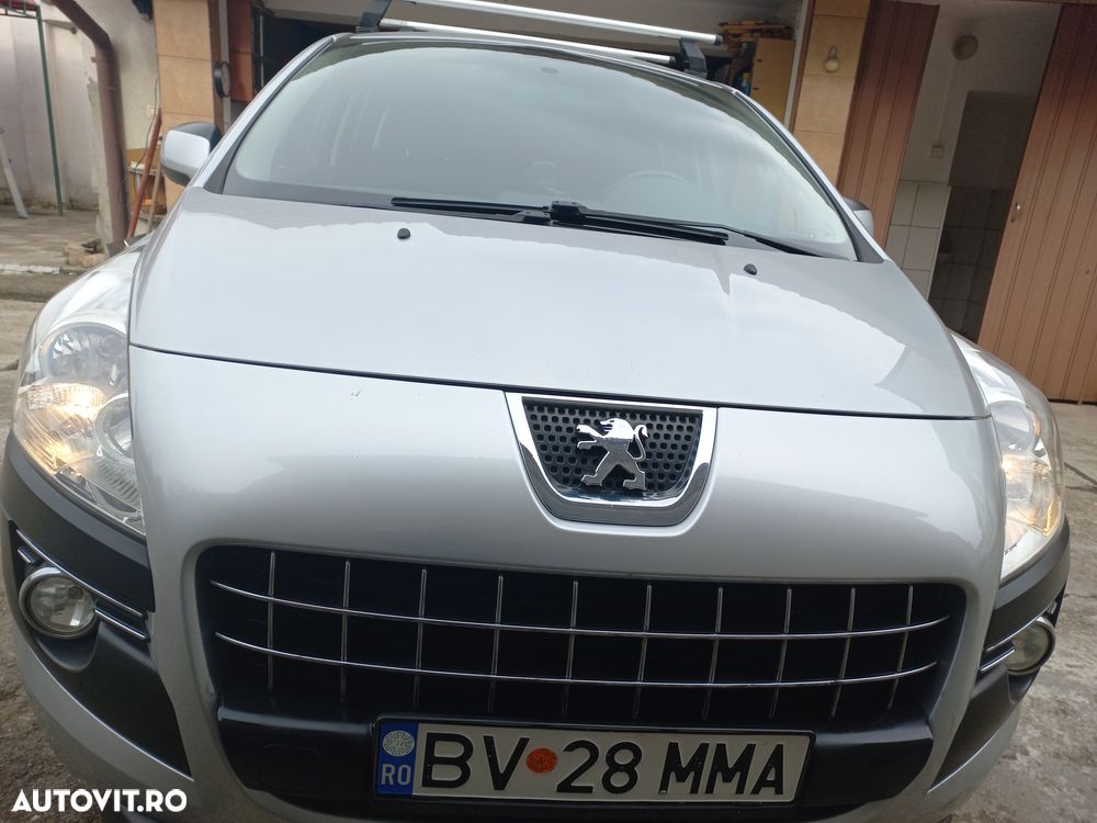 Peugeot 3008 1.6 HDI Confort Pack - 4