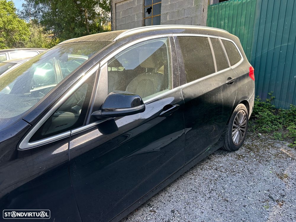 BMW 216 Gran Tourer - 5