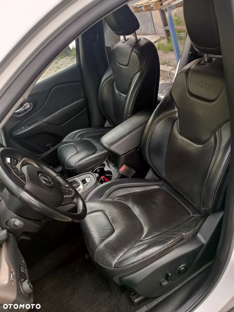 Suzuki Ignis 1.2 SHVS Premium CVT - 18