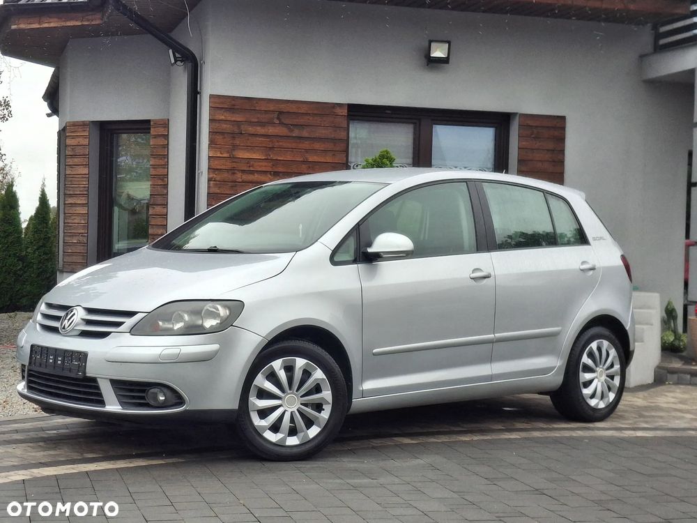 Volkswagen Golf Plus 1.6 FSI Goal - 9