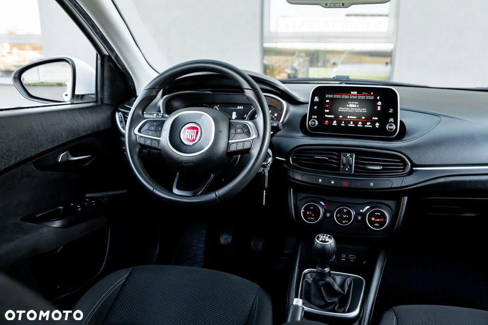 Fiat Tipo 1.4 T-Jet Lounge - 24