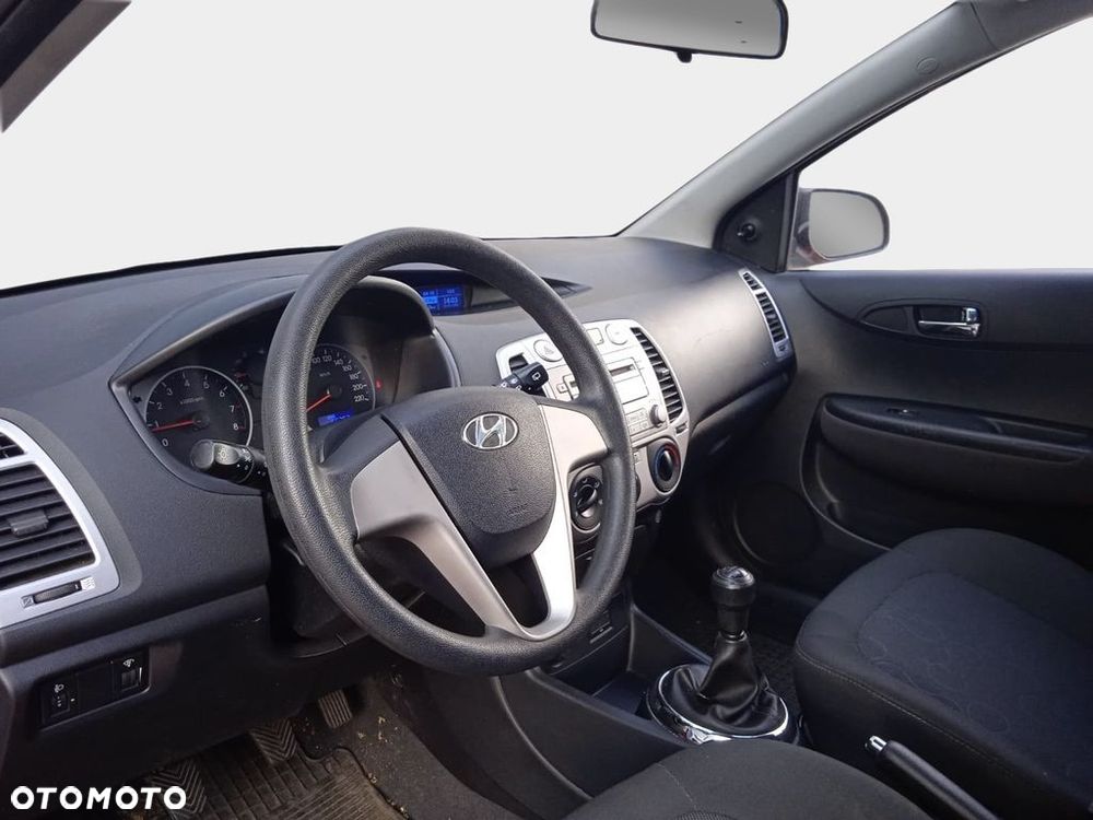 Hyundai i20 1.2 Classic + - 14