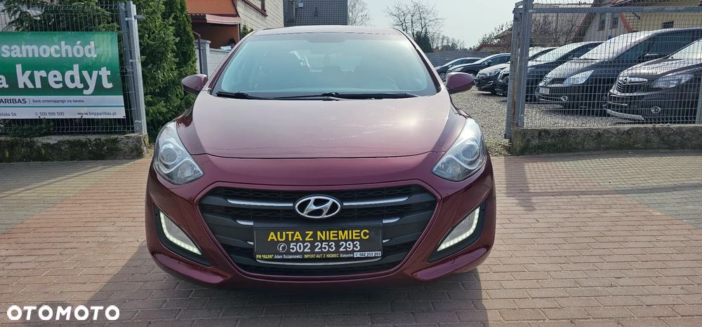 Hyundai i30 1.4 Select - 2