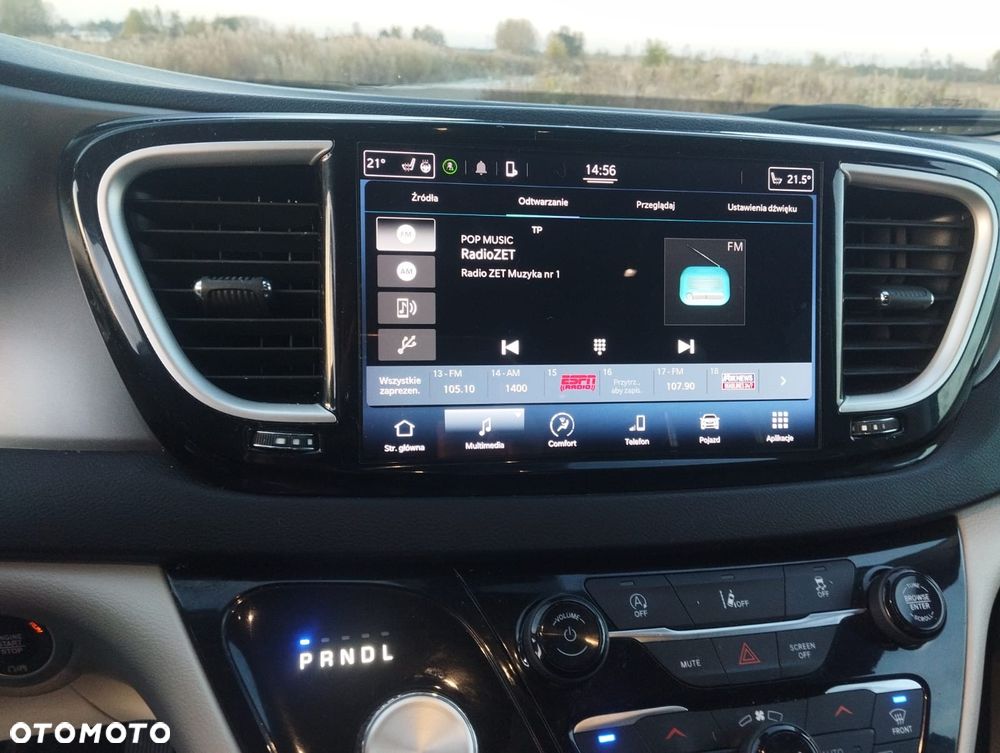 Chrysler Pacifica - 15