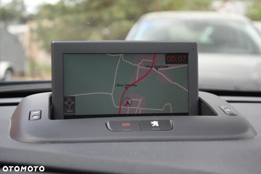 Peugeot 5008 155 THP Automatik Allure - 24