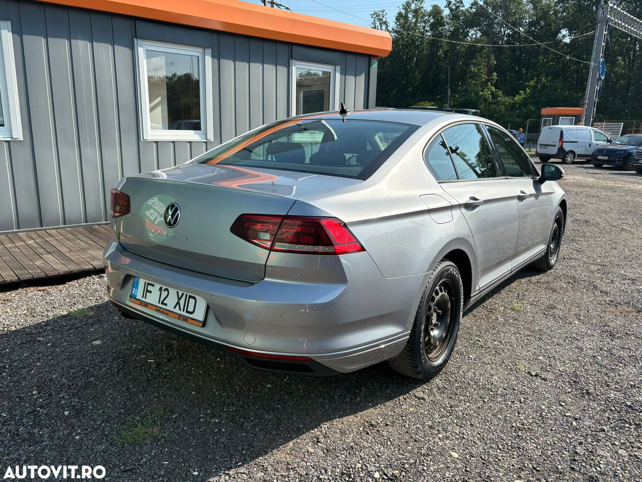 Volkswagen Passat 1.5 TSI ACT Trendline - 3