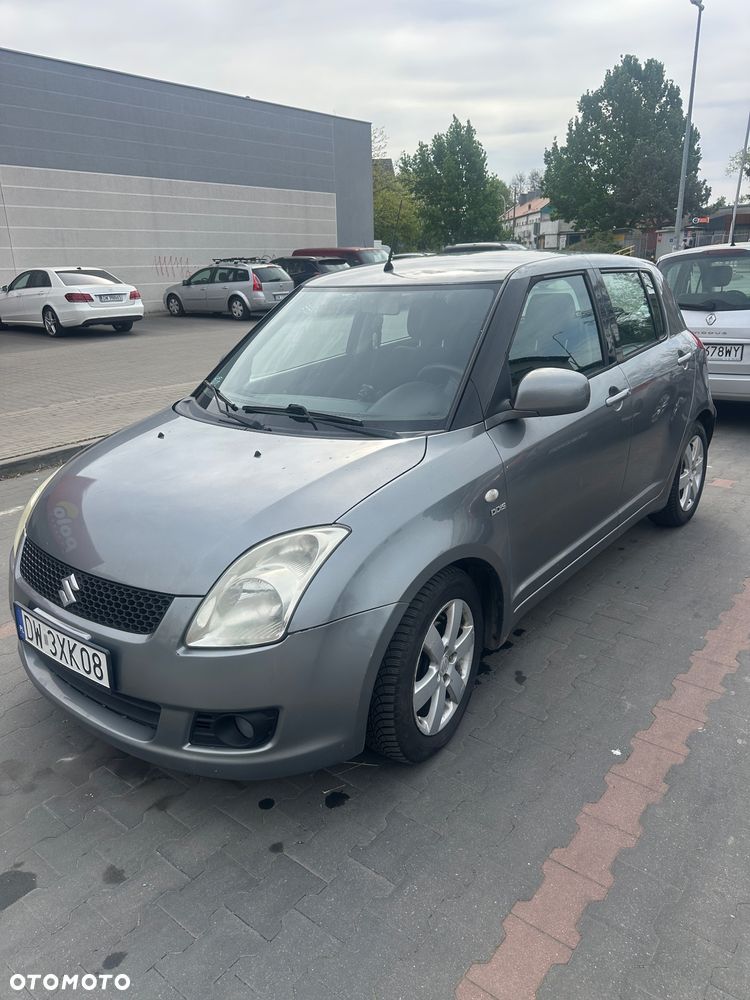 Suzuki Swift 1.3 DDiS GLX / Comfort - 1
