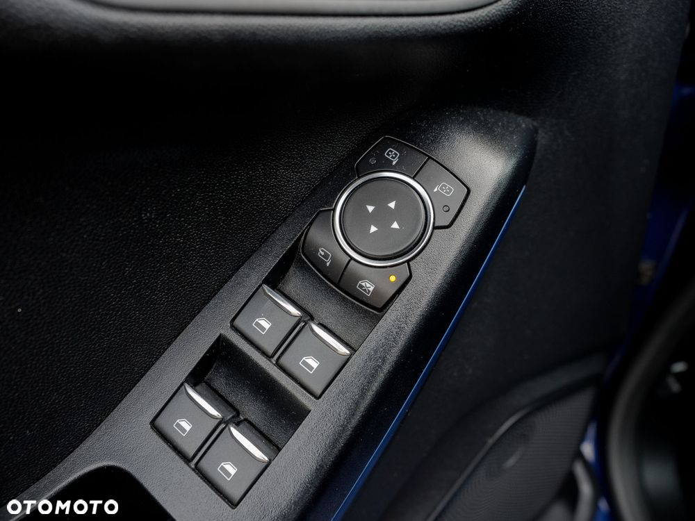 Ford Fiesta - 12