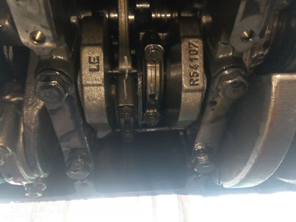 słupek silnika + tłoki + wał + rozrząd MERCEDES ACTROS MP3, 440 km - 32 kw, OM541 EURO5 - 4