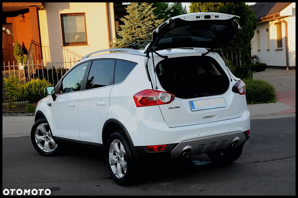 Ford Kuga 2.0 TDCi Titanium - 25