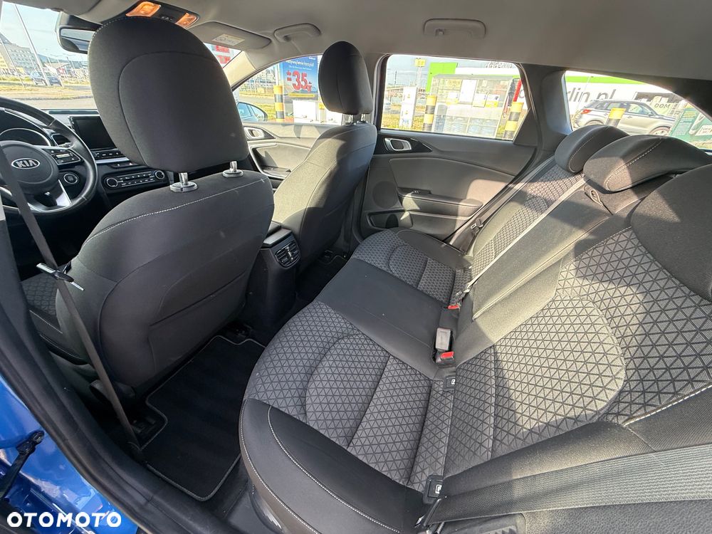 Kia Ceed 1.6 GDI PHEV L Business Line DCT - 15