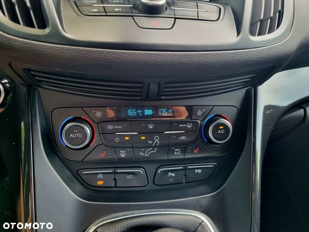 Ford Kuga 1.5 EcoBoost 2x4 ST-Line - 25