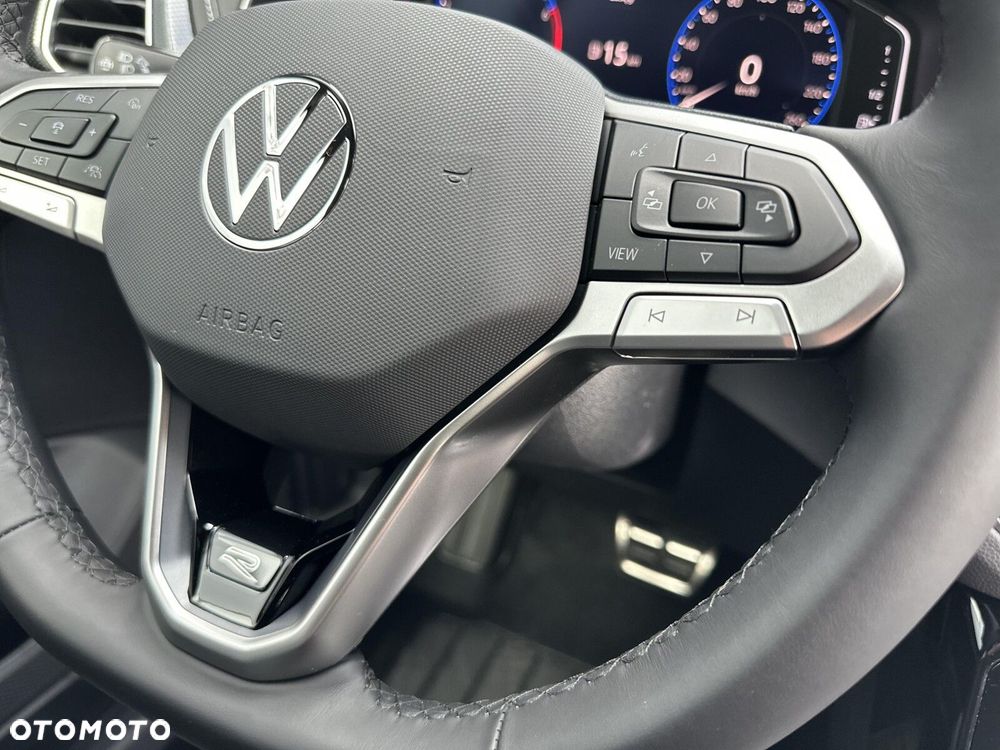 Volkswagen T-Cross - 28