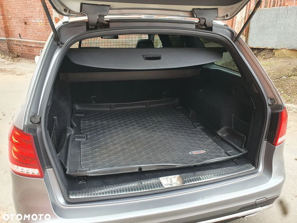 Mercedes-Benz Klasa E 250 CDI - 22