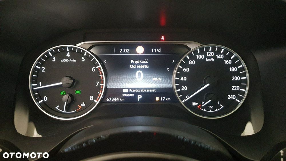 Nissan Qashqai - 25