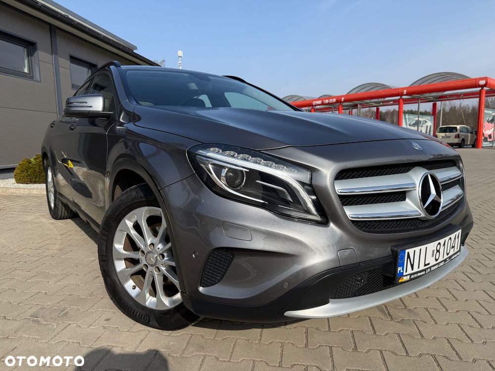 Mercedes-Benz GLA - 3