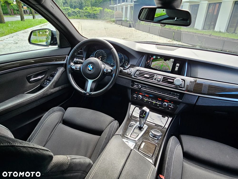 BMW Seria 5 520d M Sport Edition - 22