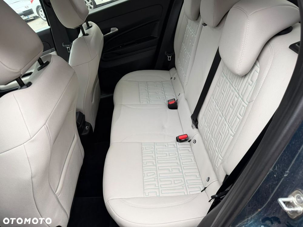 Fiat 600 HYBRID 100 kW 125 Jahre Edition - 24