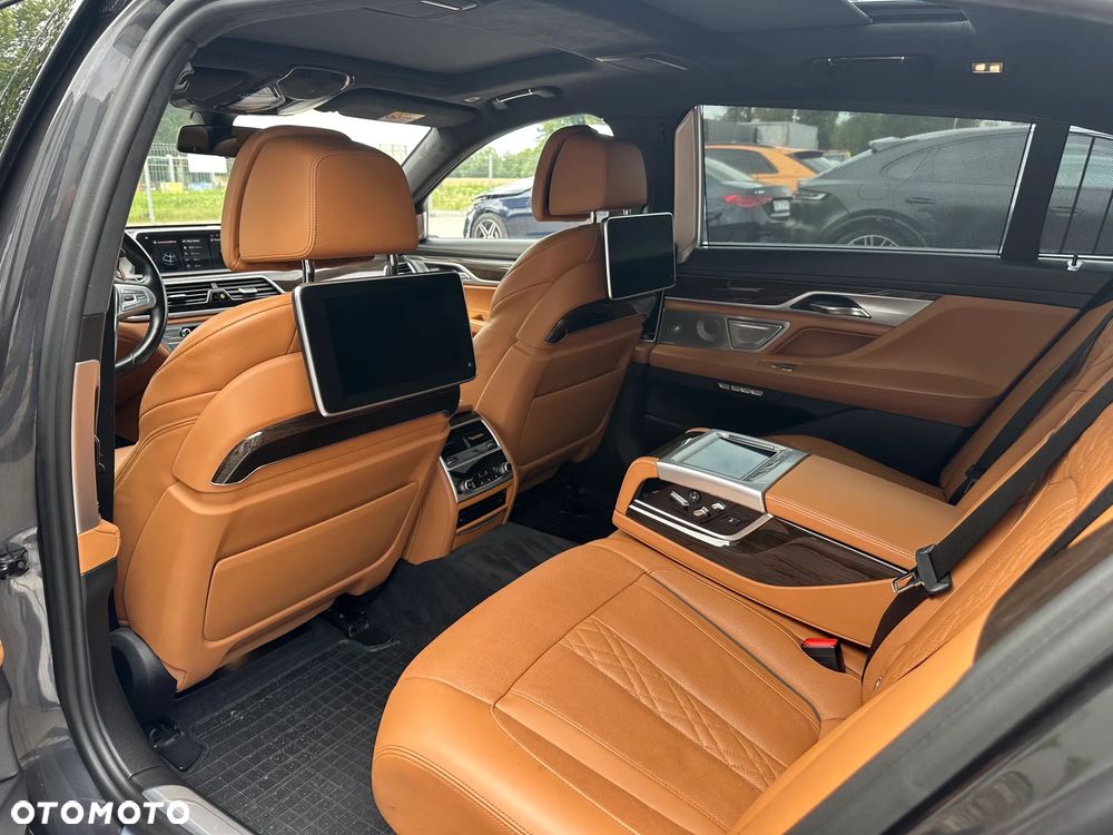BMW Seria 7 - 9