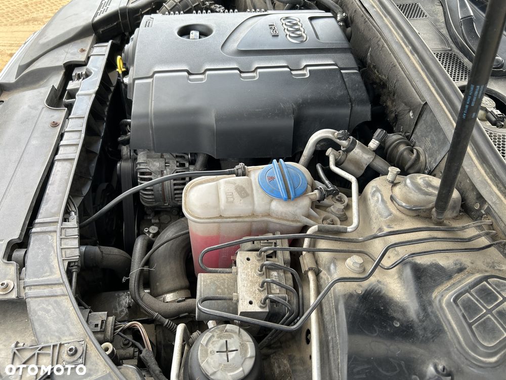 Audi A4 Avant - 32