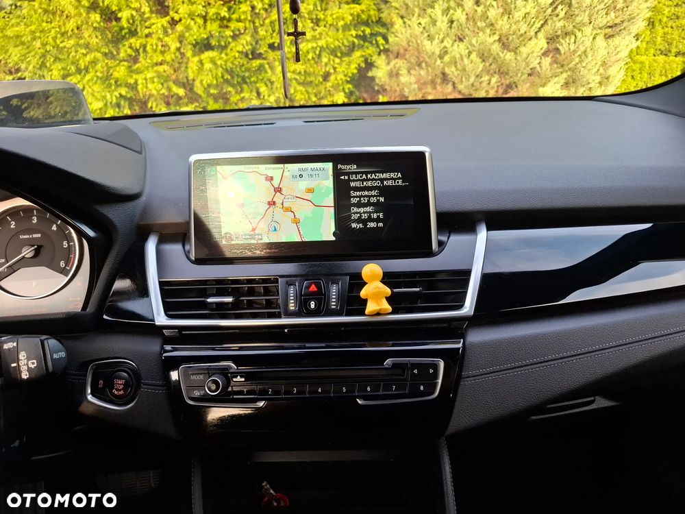 BMW Seria 2 218d GT Luxury Line sport - 24