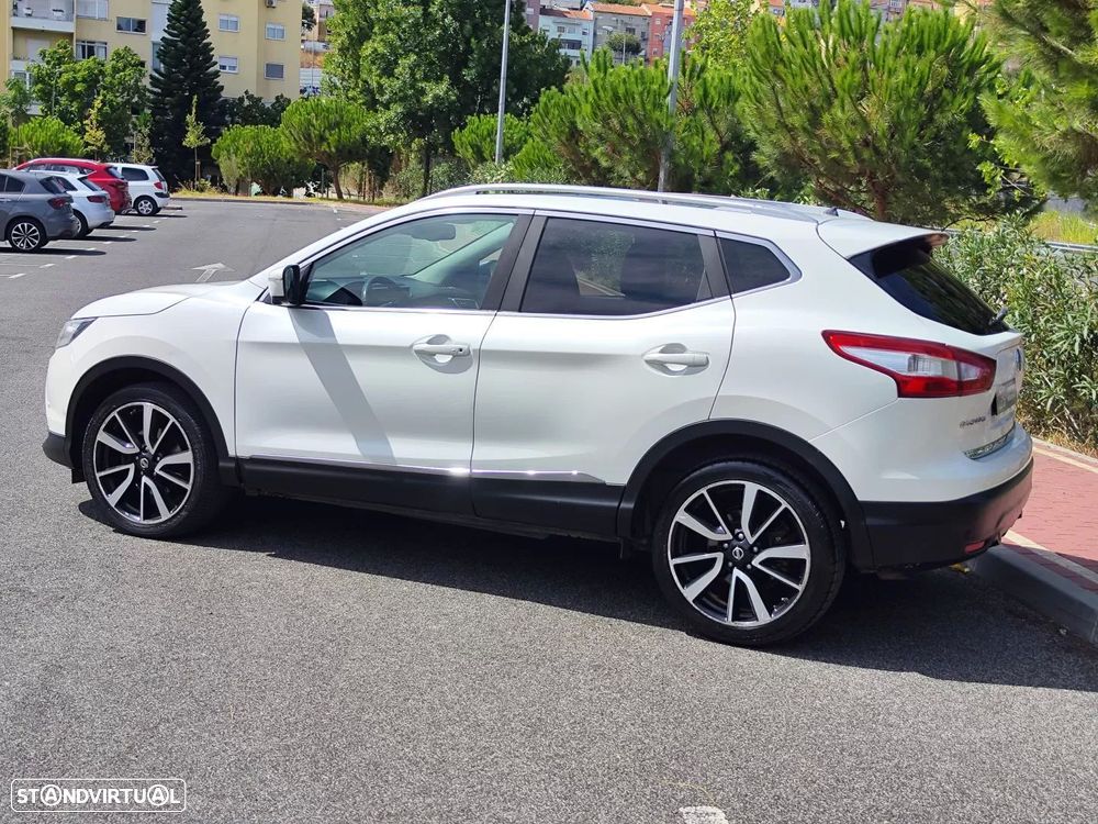Nissan Qashqai 1.6 dCi Tekna Premium Xtronic - 11