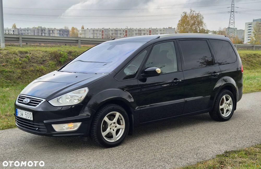 Ford Galaxy - 10