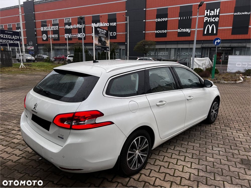 Peugeot 308 BlueHDi 130 Stop & Start Allure - 21