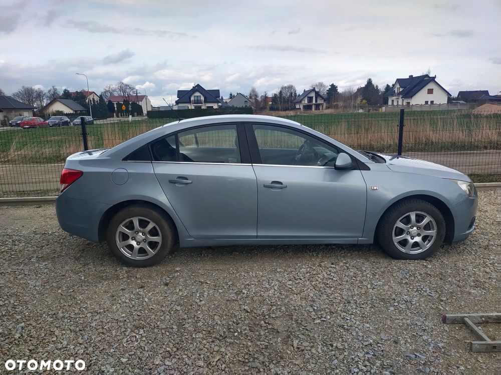 Chevrolet Cruze 2.0 VDCi LS - 2