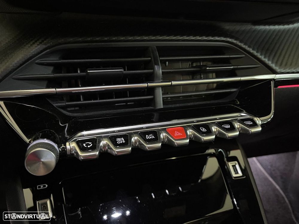 Peugeot e-208 50 kWh GT - 25