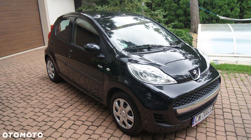 Peugeot 107 70 Black&Silver - 2