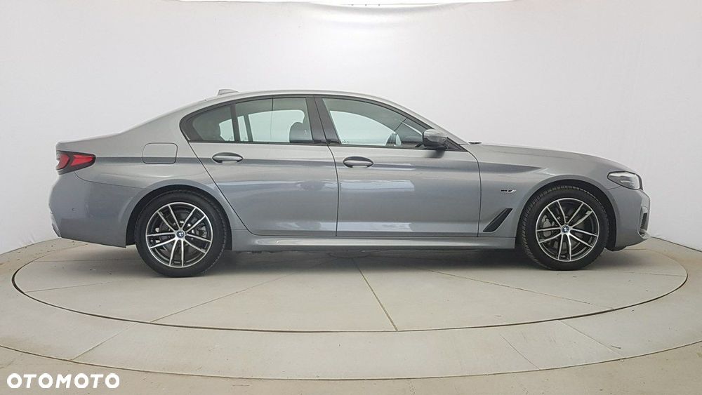 BMW Seria 5 - 8