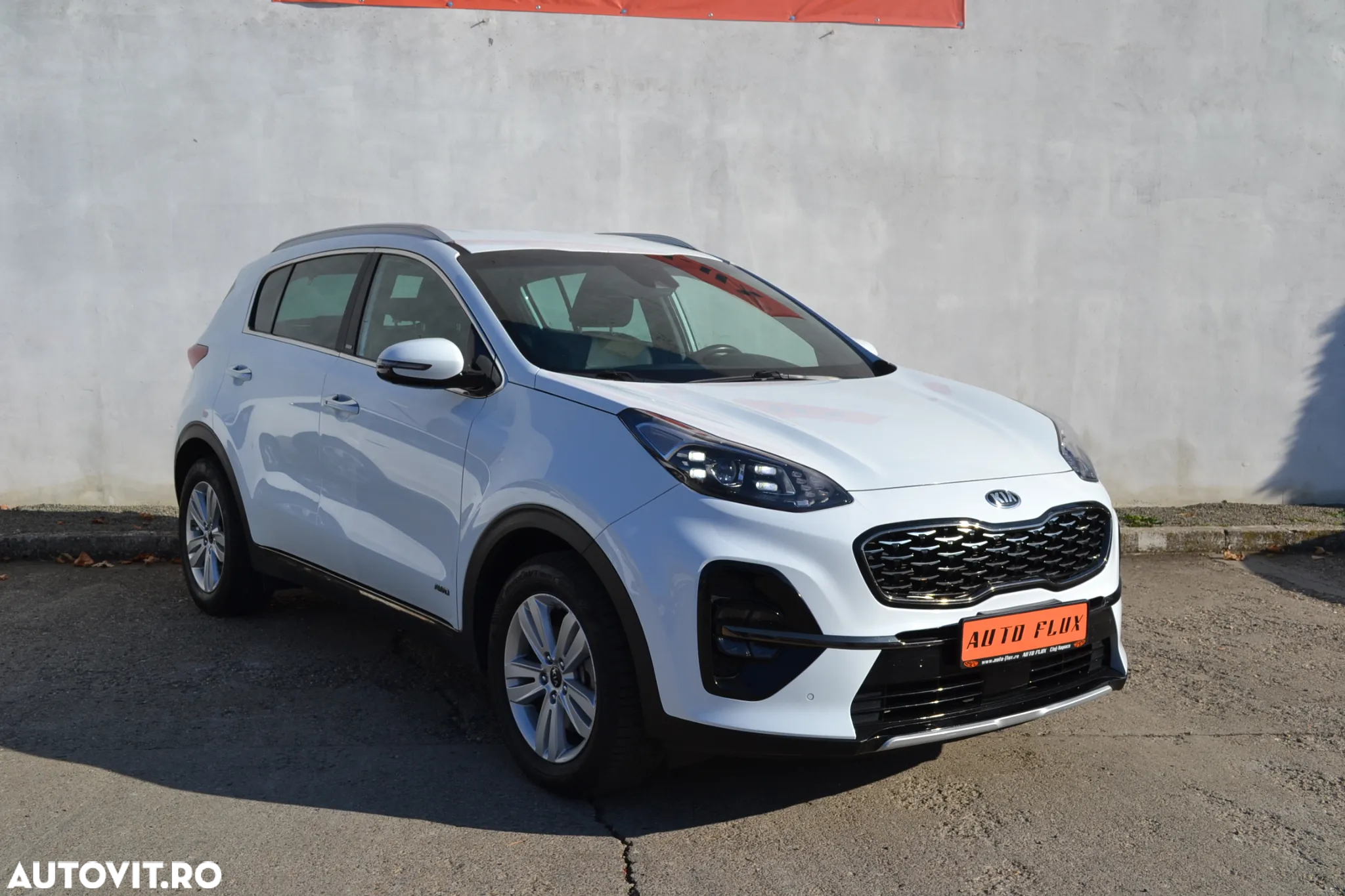 Kia Sportage 2.0 CRDI AWD Eco-Dynamics+ (48V M-H) Aut. GT LINE - 3