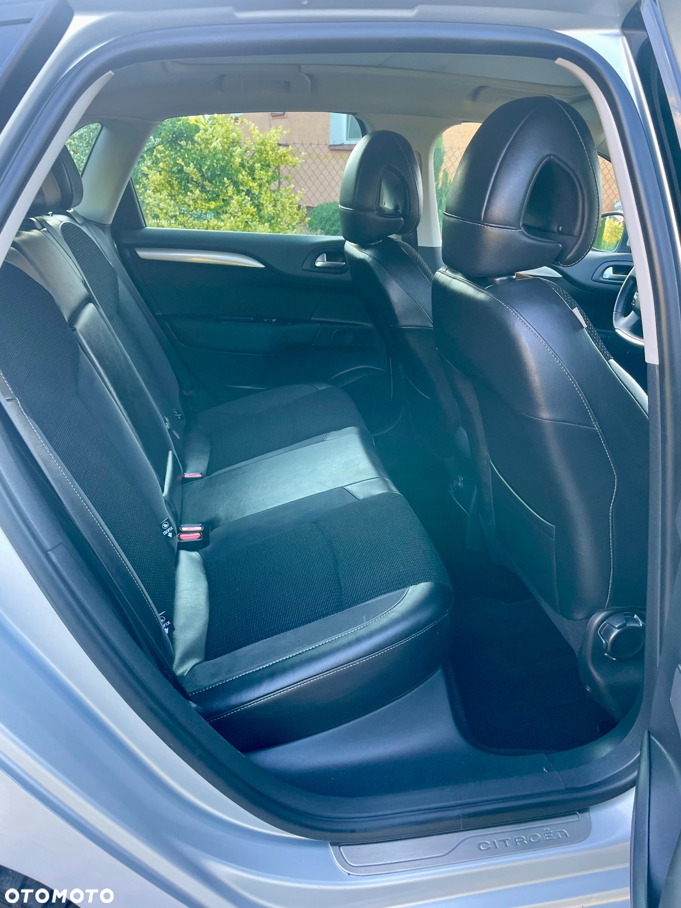 Citroën C4 1.6 HDi Exclusive - 19