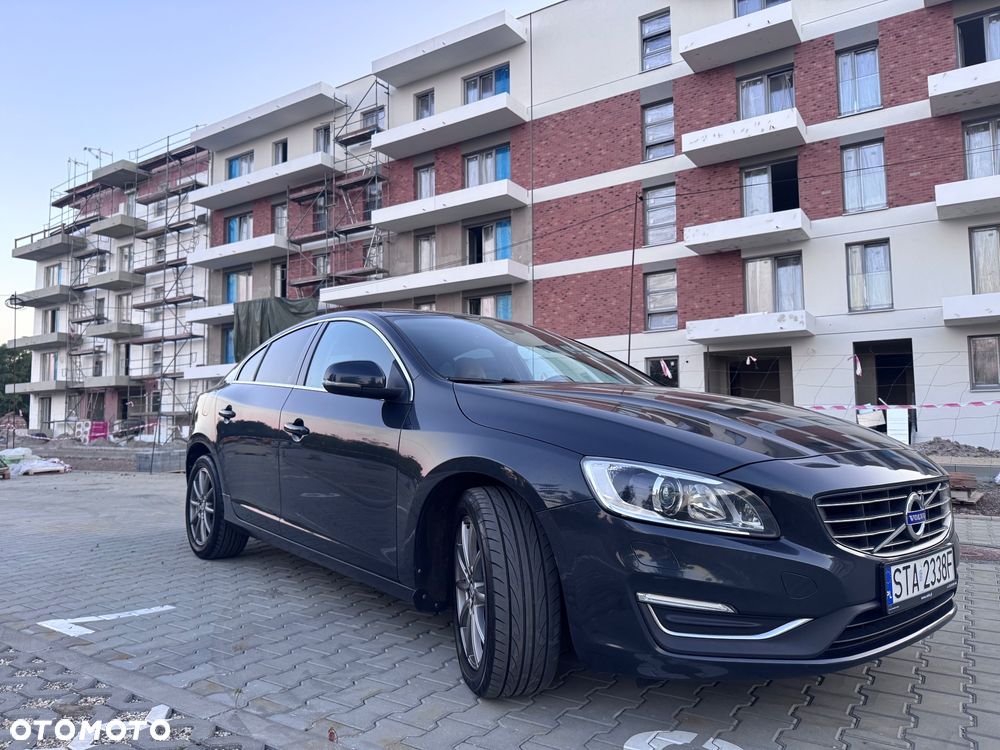 Volvo S60 T5 Drive-E Summum - 3