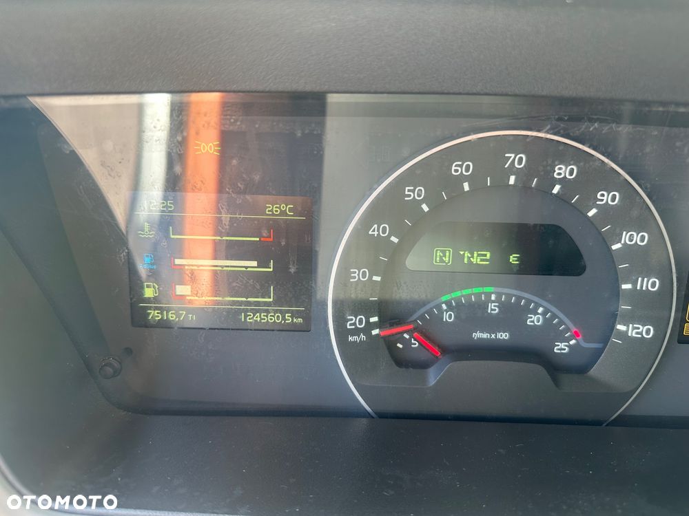 Volvo FM 330 6x2 Śmieciarka 2 komory NTM - 9