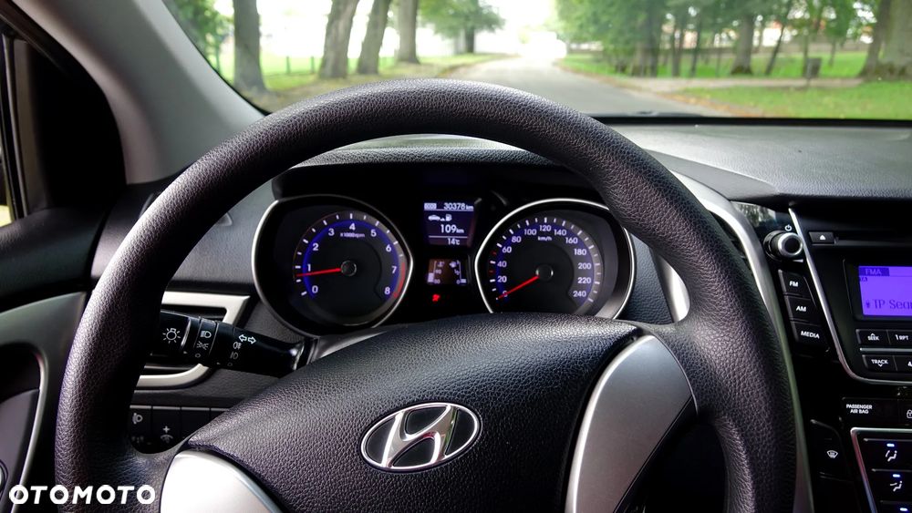 Hyundai i30 - 18