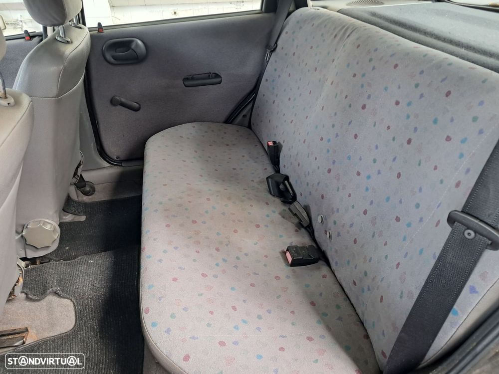 Opel Corsa 1.0 - 10
