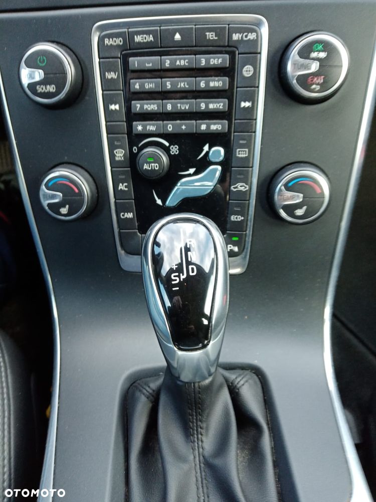 Volvo V60 - 13
